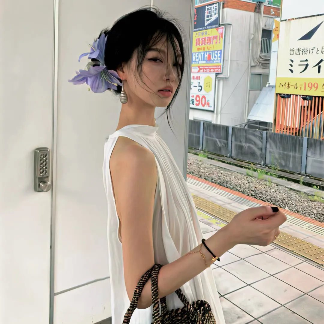 天体封面