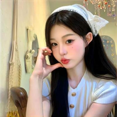 鳄鱼群封面